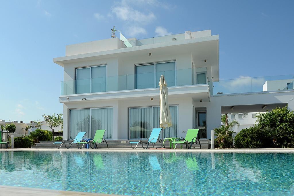 Villa Kalypso Ayia Napa Bagian luar foto
