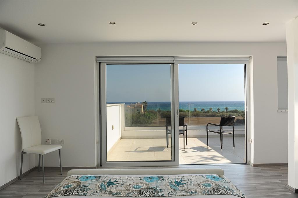 Villa Kalypso Ayia Napa Bagian luar foto
